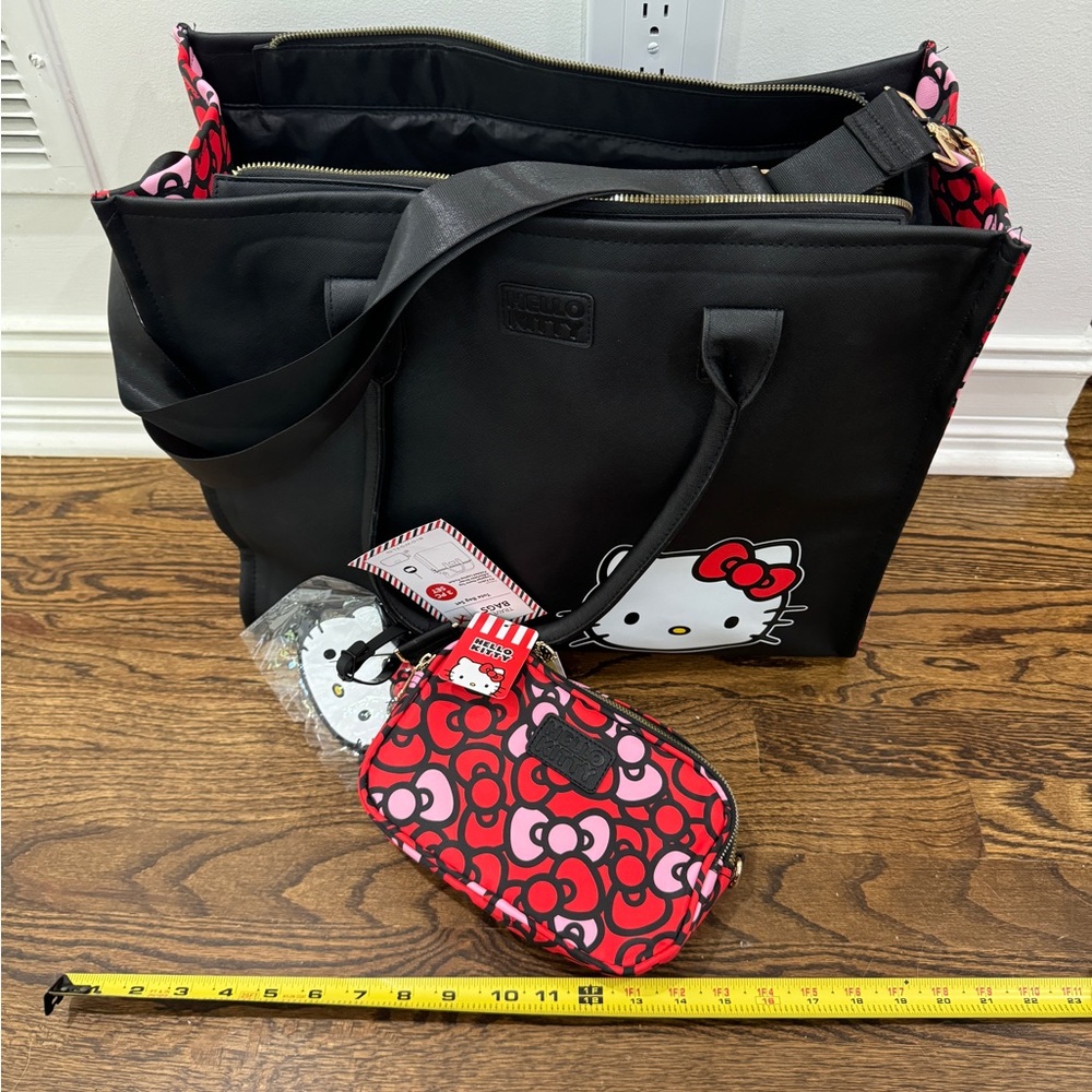 Hello kitty 3 piece travel bag, fanny pack, and luggage tag
